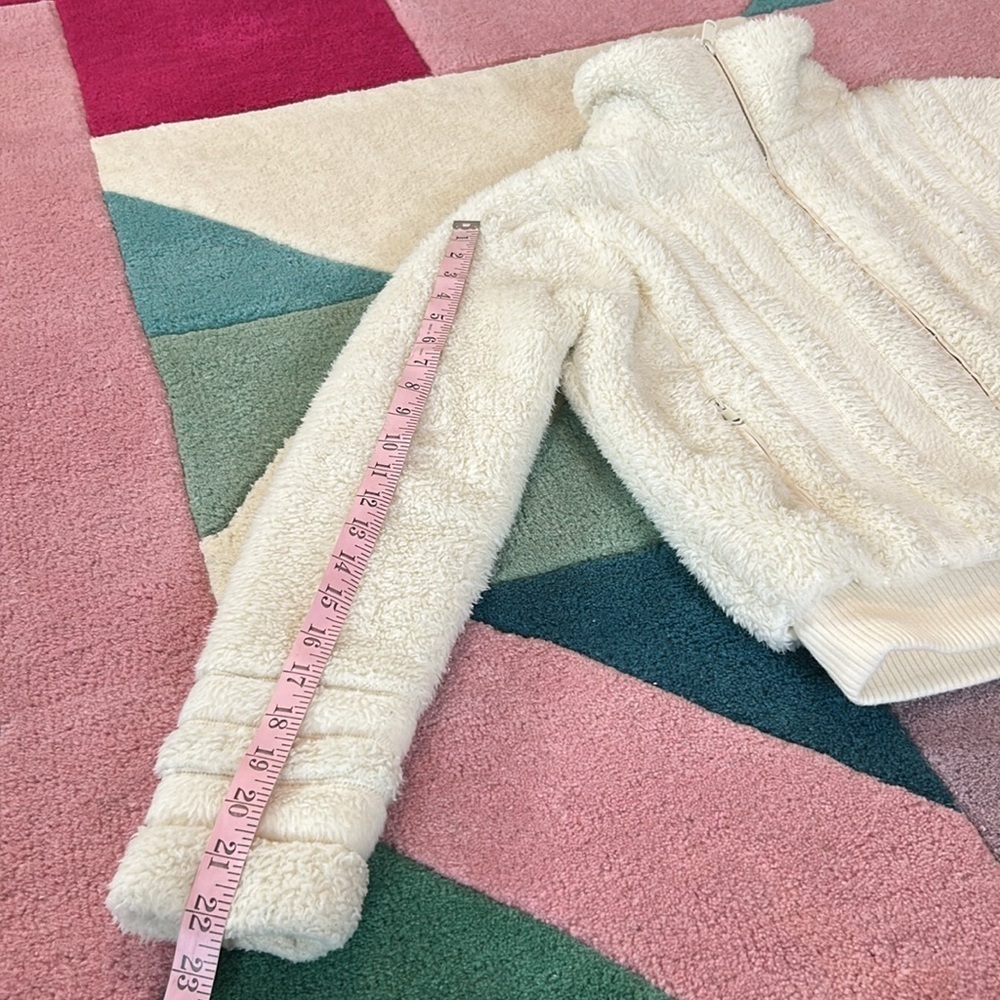 Athleta Willow Fleece Ivory Cozy Soft Full Zip Fuzzy Jacket Size XXS - Picture 10 of 17